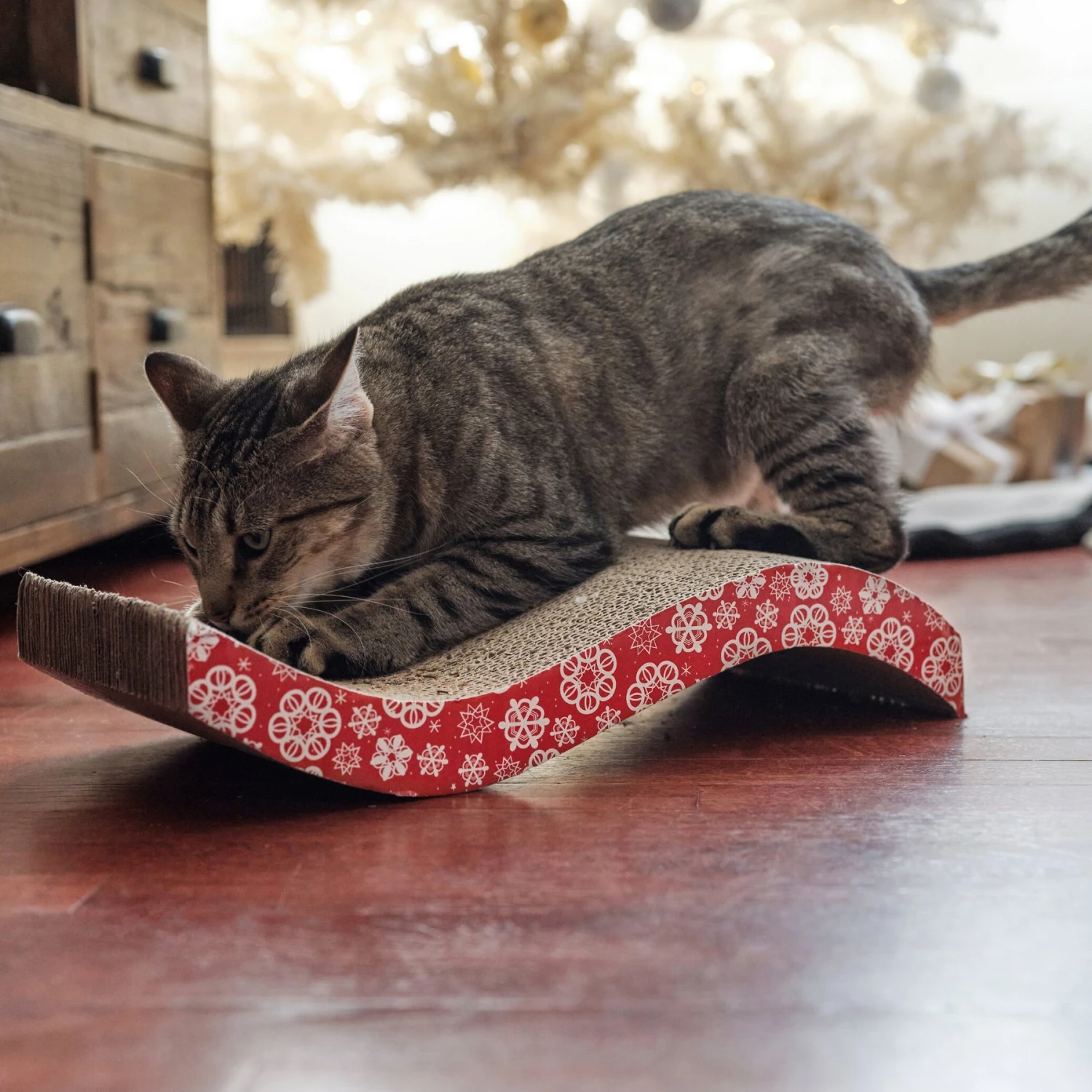 Frisco Holiday Wave Cat Scratcher Toy With Catnip 5 Frisco Holiday Wave Cat Scratcher Toy With Catnip - Image 3