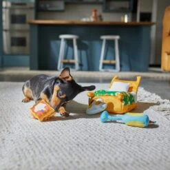 Frisco Brunch Breakfast In Bed Hide & Seek Puzzle Plush Squeaky Dog Toy -Pet Products Shop 297282 PT3. AC SS1800 V1642088003