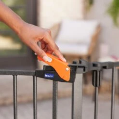 Frisco Outdoor Galvanized Steel 8-Panel Configurable Gate And Playpen With Oxford Roof 17 Frisco Outdoor Galvanized Steel 8-Panel Configurable Gate And Playpen With Oxford Roof -Pet Products Shop 507086 PT6. AC SS1800 V1668631338